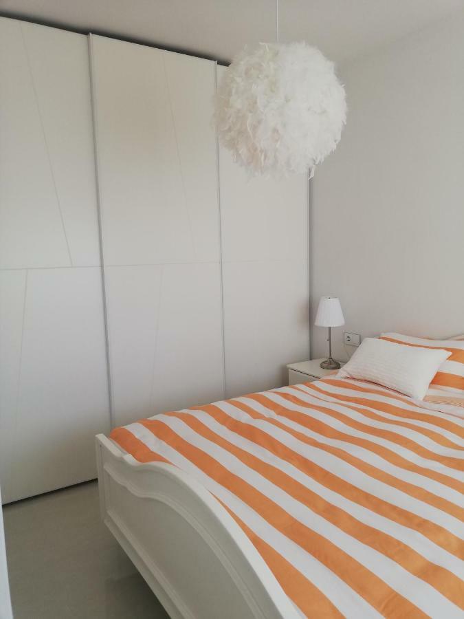 Amay 880 Nr 38 Torrevieja Exterior photo